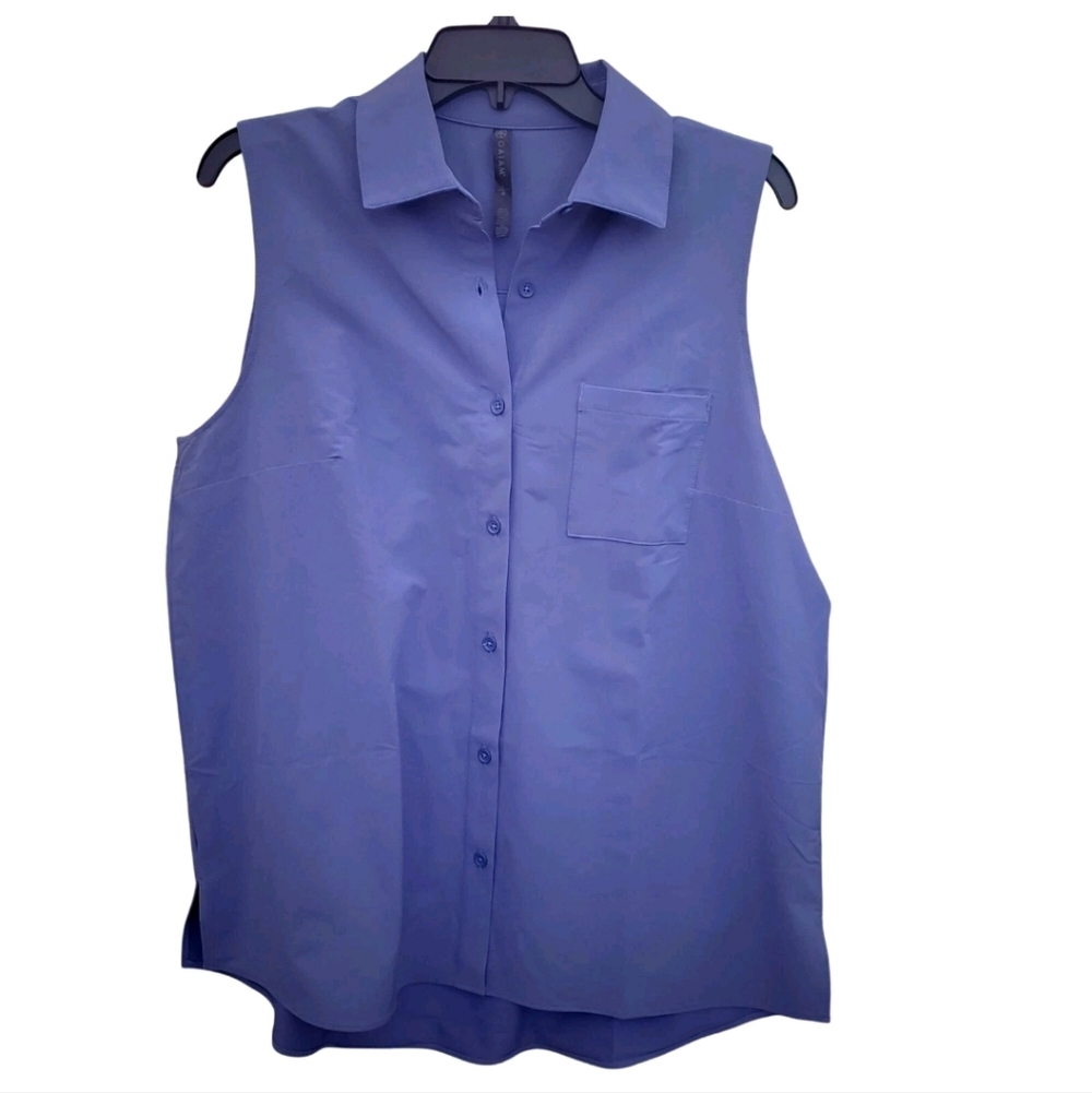 NWT GAIAM Blue Sleeveless Button Down Top Purple‎ M